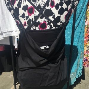 LUCY Feel the Beat Singlet workout bra tank